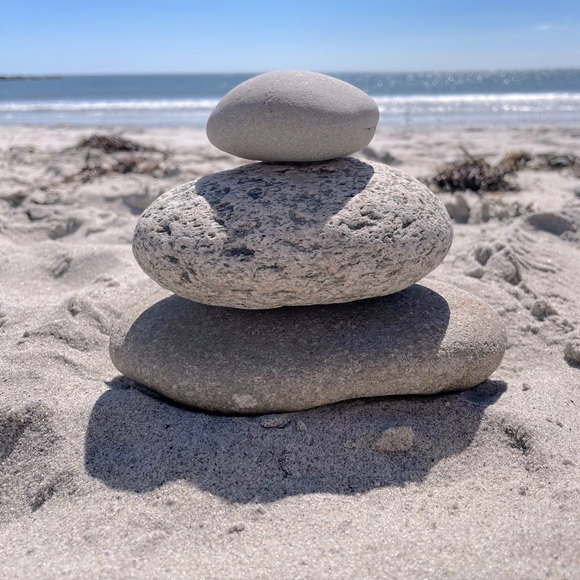 Meet your Posher, Karma *please note sellers disclosure under description* - Picture 5 of 9